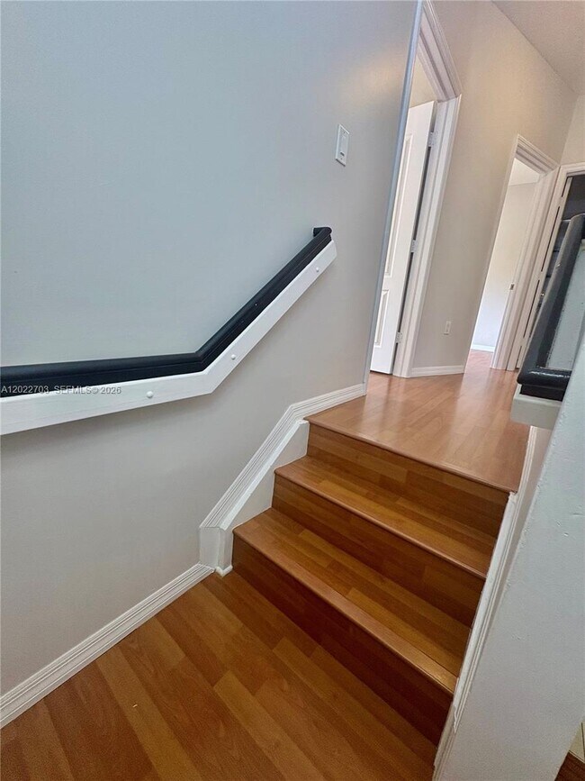 Building Photo - 10190 SW 88th St