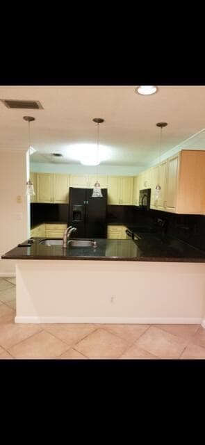 Building Photo - 3256 Commodore Ct