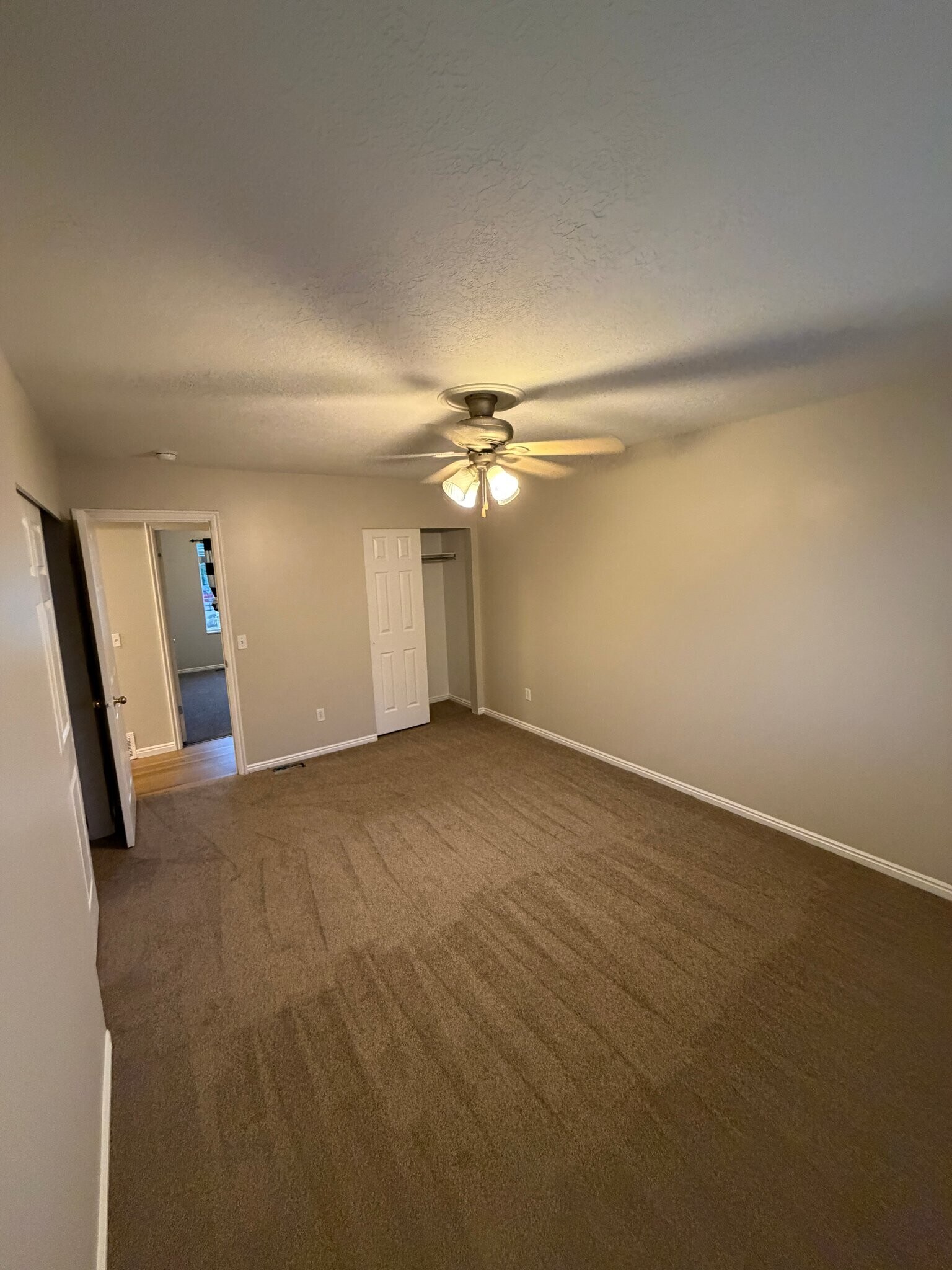 Building Photo - 482 S 1300 E