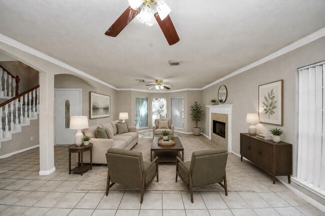 Building Photo - 3211 Carmel Valley Dr