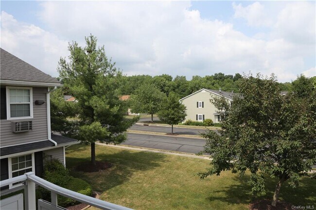 Building Photo - 100 Hillside Dr