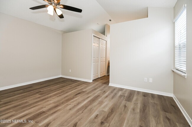 Building Photo - 8056 Coatbridge Ln N