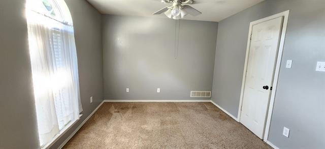 Building Photo - 11149 Magic Ln