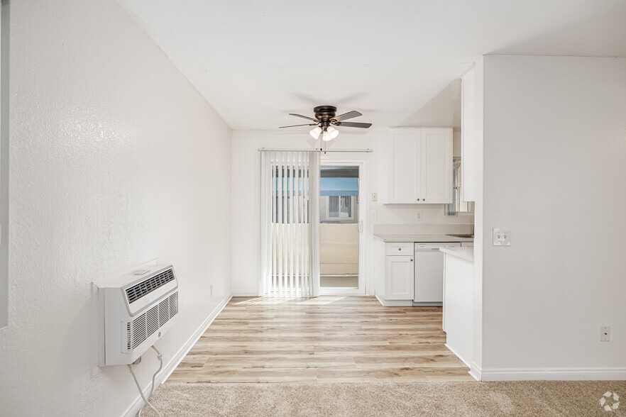 2BR, 1BA - 800SF - Dining Room - Rancho Villas
