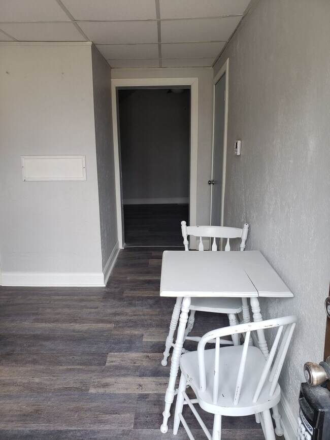 Building Photo - 2671 Brodhead Rd