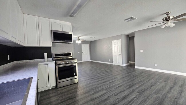 Building Photo - 68520 Hermosillo Rd