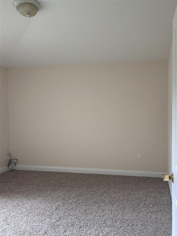 Building Photo - 1150 Chase Dr