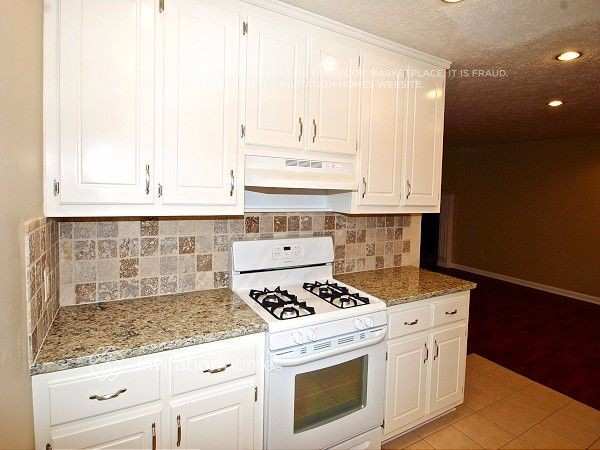 Building Photo - 1508 Kimberly Pl