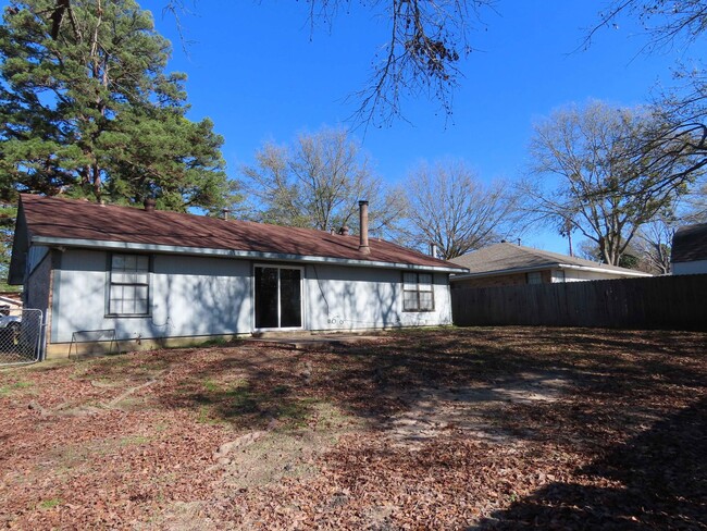 Building Photo - Lovely 3 Bedroom, 2 Bath Home in Tyler!