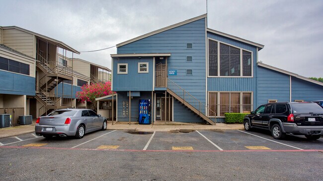 Ventana Ridge Dallas, TX Apartment Finder