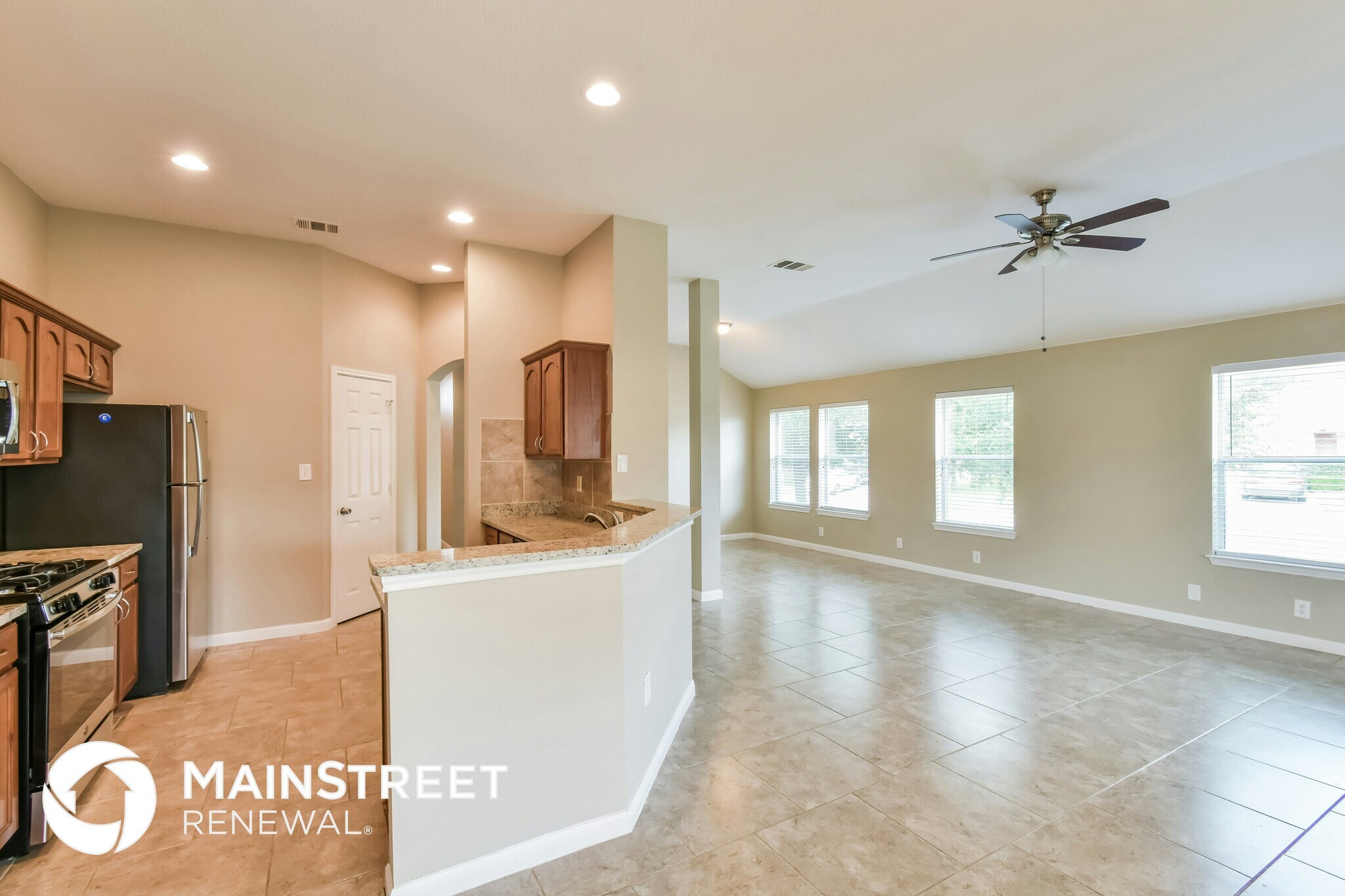 Building Photo - 9030 Trumpet Cir