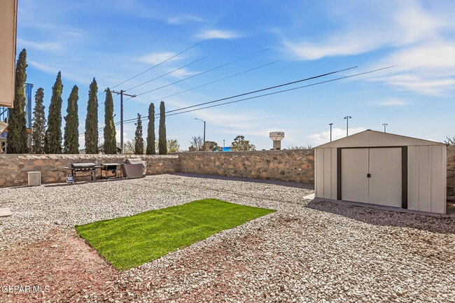 Building Photo - 12928 Alfredo Apodaca Dr