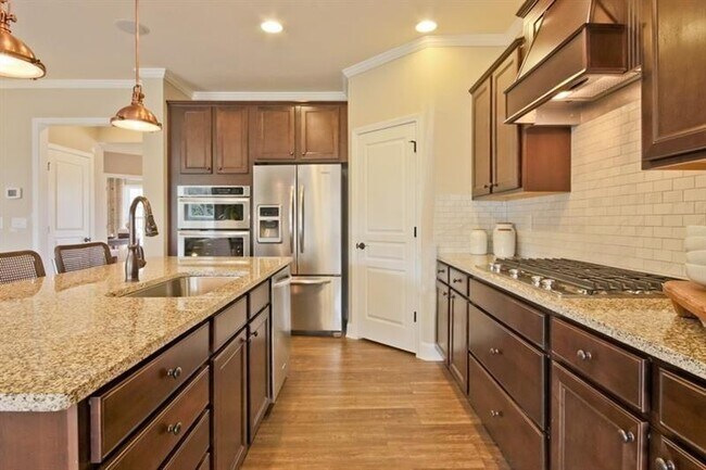 Building Photo - 1316 Calistoga Way