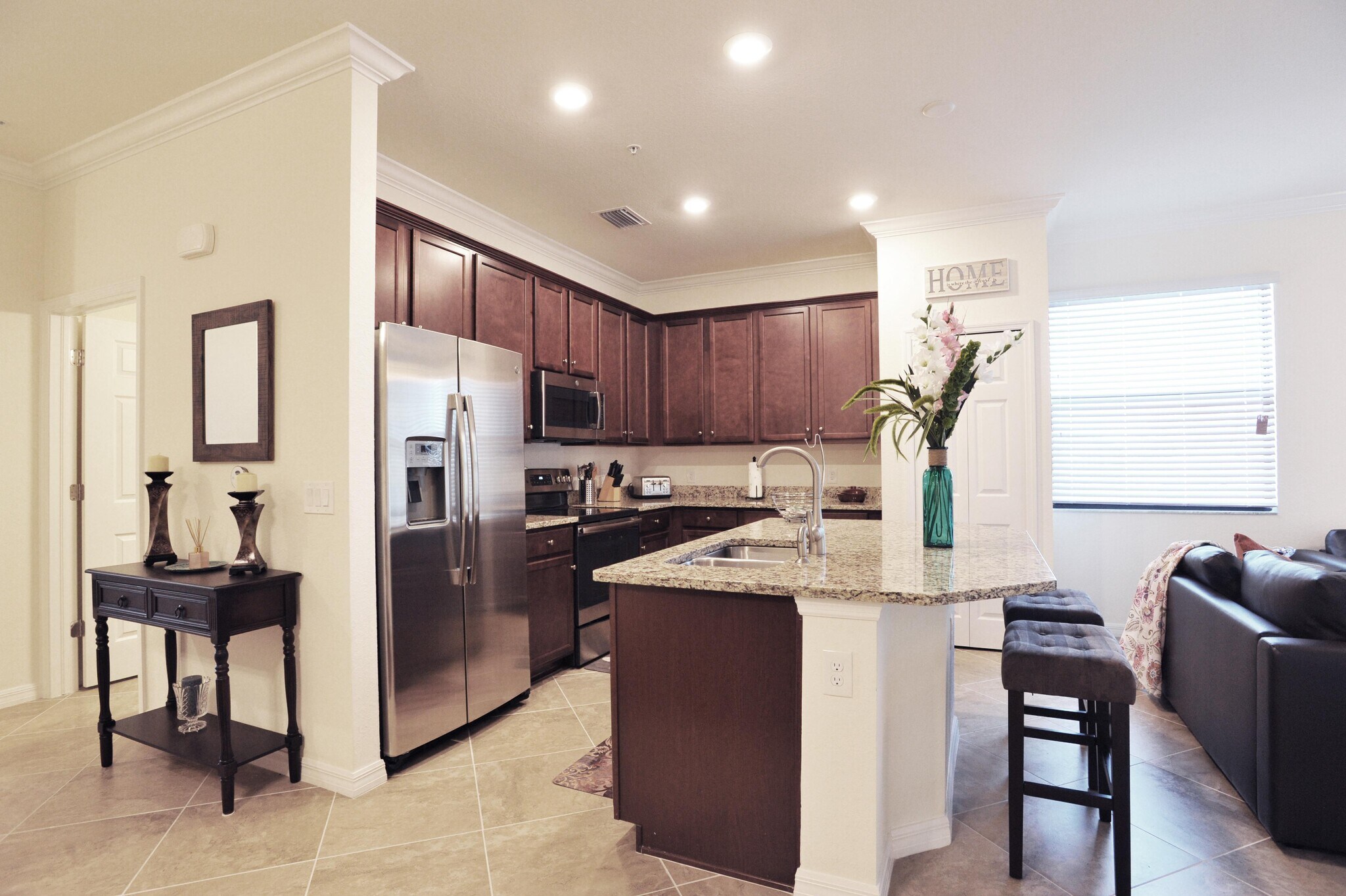 Building Photo - 17118 Vardon Ter