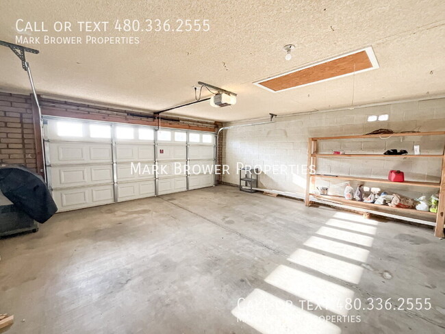 Building Photo - 2502 S Mollera Cir