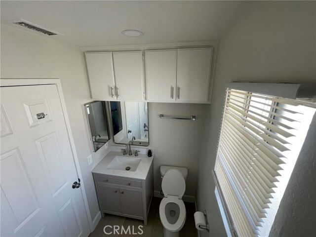 Building Photo - 3703 Country Oaks Loop