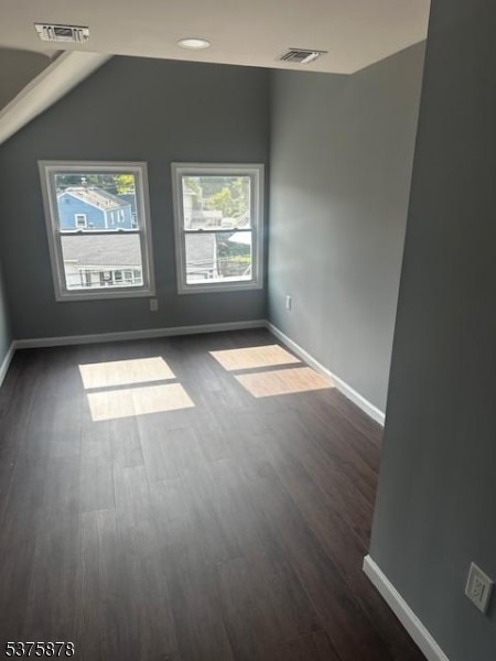 Building Photo - 259 Elm Ave