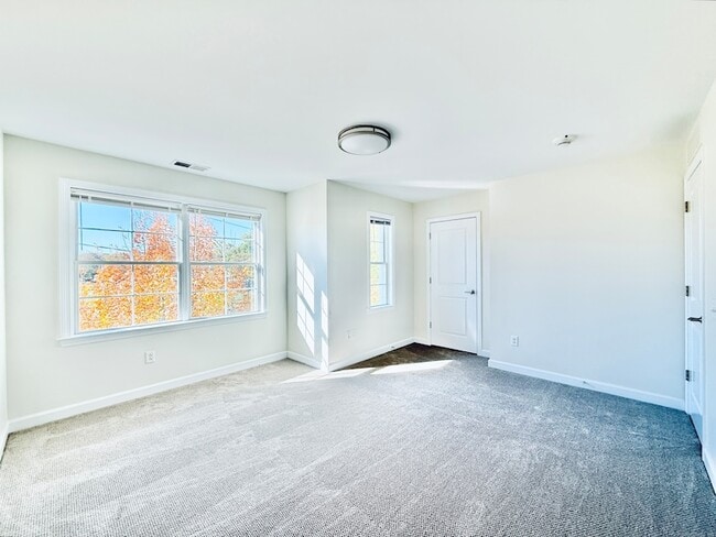 Building Photo - 64 Merrell Ave