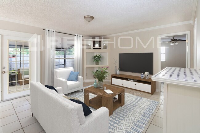 Building Photo - 3739 Mandarin Woods Dr N