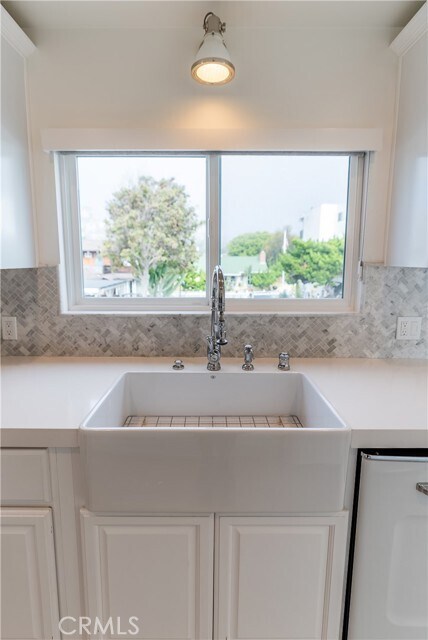 Building Photo - 577 Ramona Ave