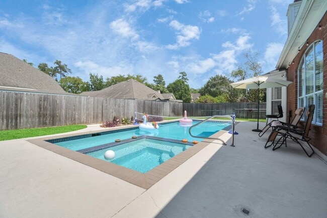 Building Photo - 11106 Oak Mesa Ct