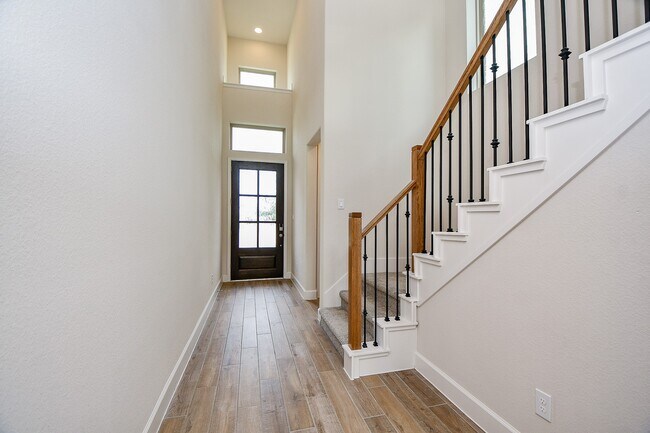 Building Photo - 3223 Rockrose Pl