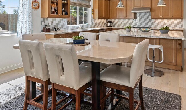 Building Photo - 109 Sabiosa