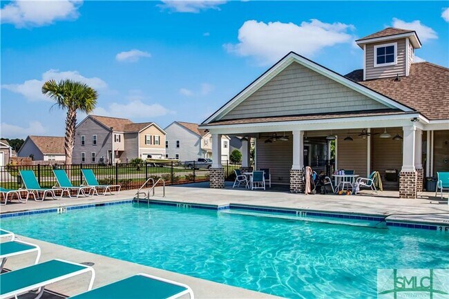 Building Photo - 4 bed 2.5 bath located in The Links at Way...