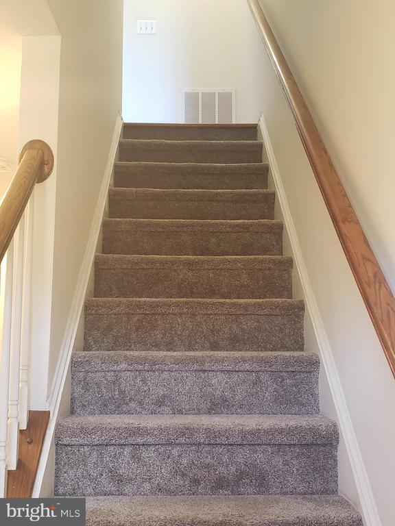 Building Photo - 43158 Whelplehill Terrace