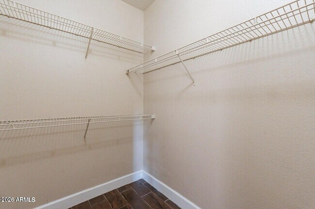 Building Photo - 5335 E Shea Blvd