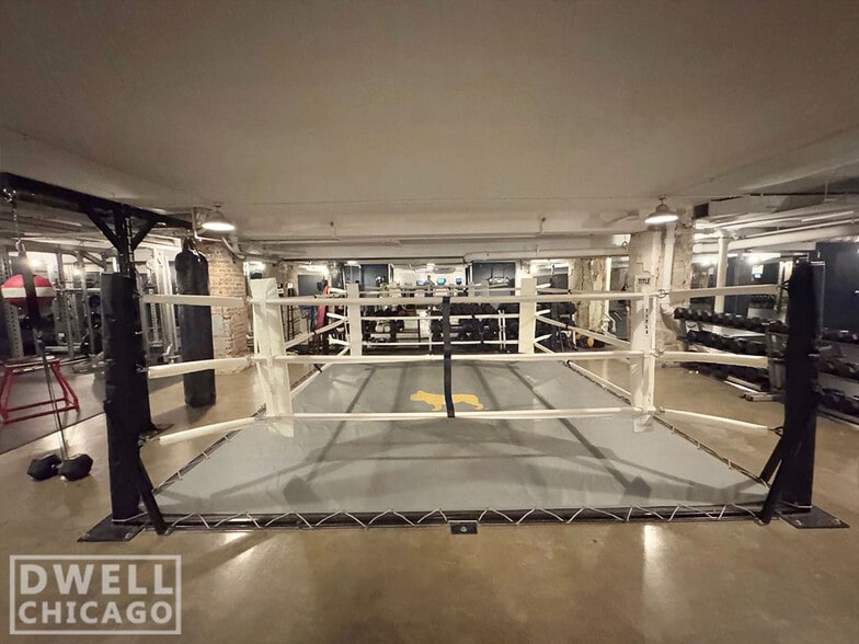 Building Photo - 26 W Chestnut St