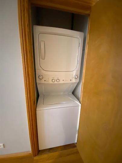 Building Photo - 4221 S Union Ave