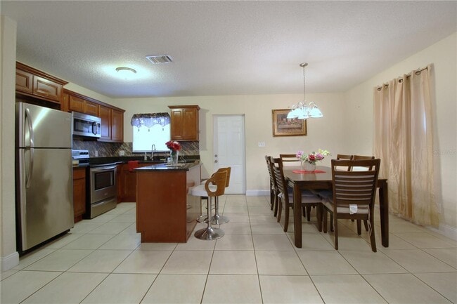 Building Photo - 5118 Anzio St