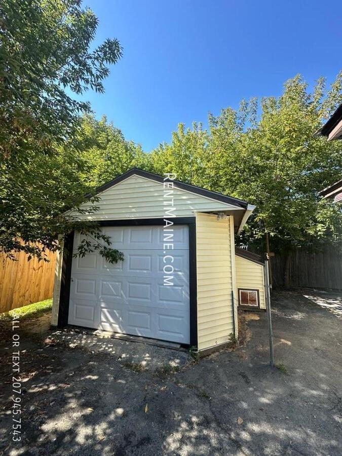 Building Photo - 178 Pearl St