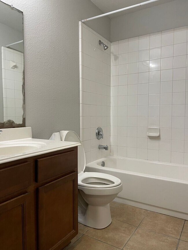 Building Photo - 3613 Dove Ln