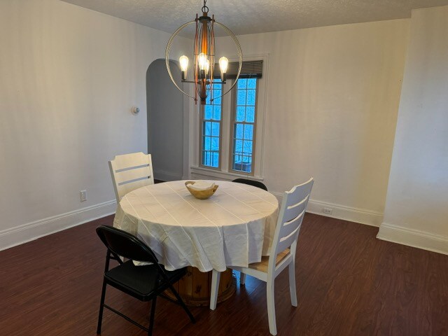 Building Photo - 3362 Sutton Rd