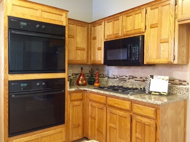 Building Photo - 9210 Barton Creek Dr