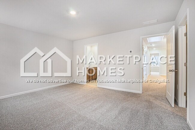 Building Photo - 2105 Avalon Rdg