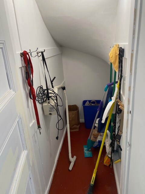 Building Photo - 264 Washington St