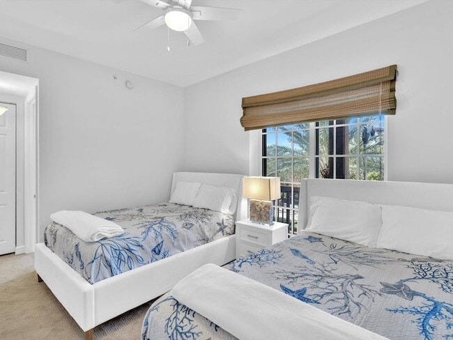 Building Photo - 4444 El Mar Dr