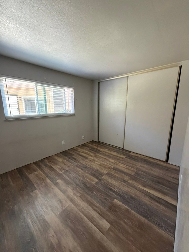 Building Photo - 320 Franciscan Ct
