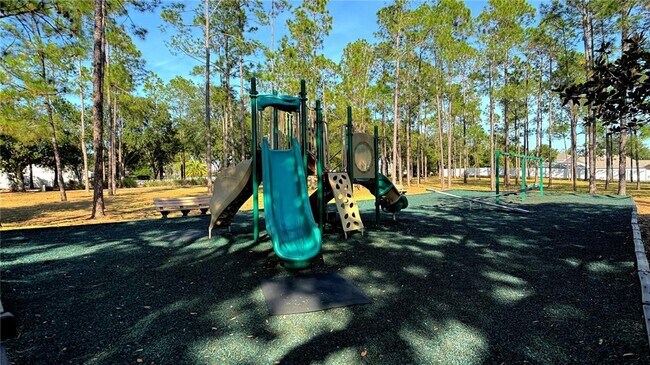 Building Photo - 1131 N Hampton Dr