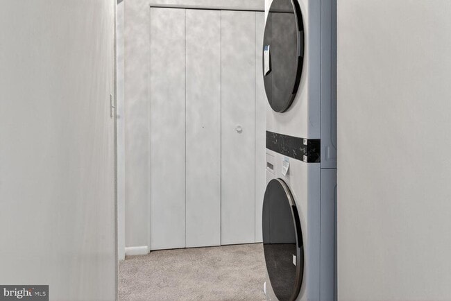 Building Photo - 105 Fitz Ct