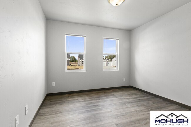 Building Photo - 1708 Patriot Wy