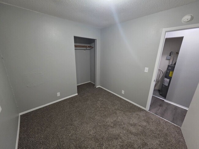 Building Photo - 1305 Richard Dr