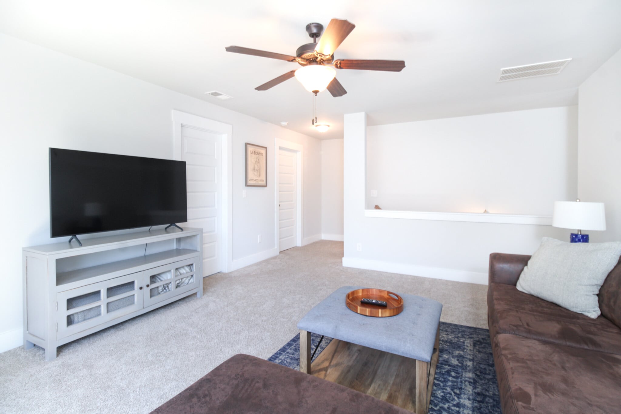 Building Photo - 421 Park W Blvd