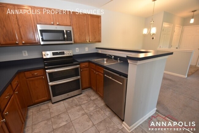 Building Photo - 1980 Scotts Crossing Way