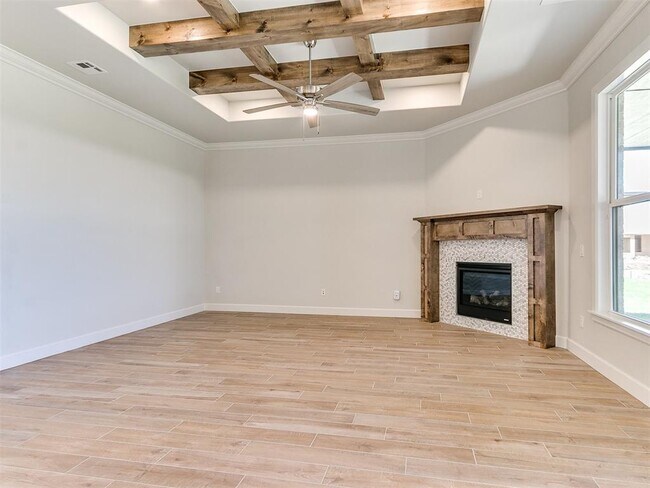 Building Photo - 13400 Sandoval Blvd