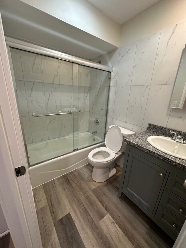 Building Photo - 249 N Gregory St