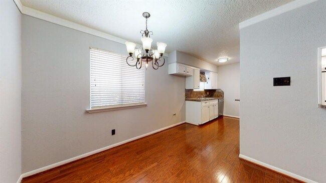 Building Photo - 11807 Monticeto Ln